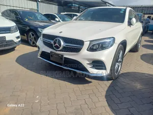Mercedes-Benz GLC-Class 2019 White