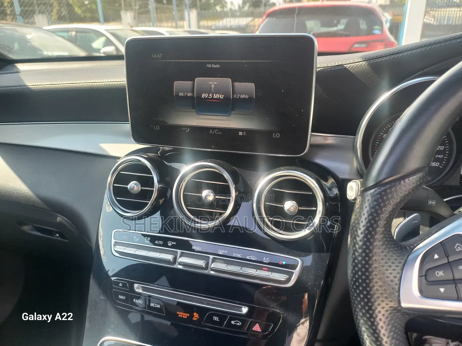 Mercedes-Benz GLC-Class 2019 White
