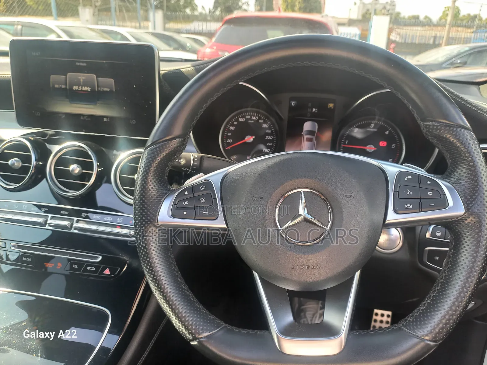 Mercedes-Benz GLC-Class 2019 White