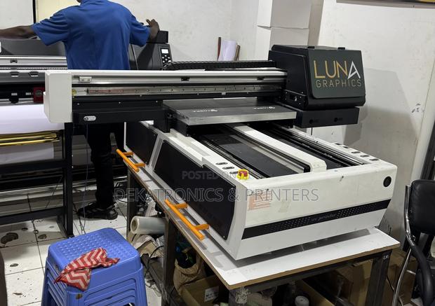 Extreme 6090 Uv Flatbed With 3pcs Heads Slightly Used Printer