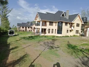 5bdrm Maisonette in Njoro for sale