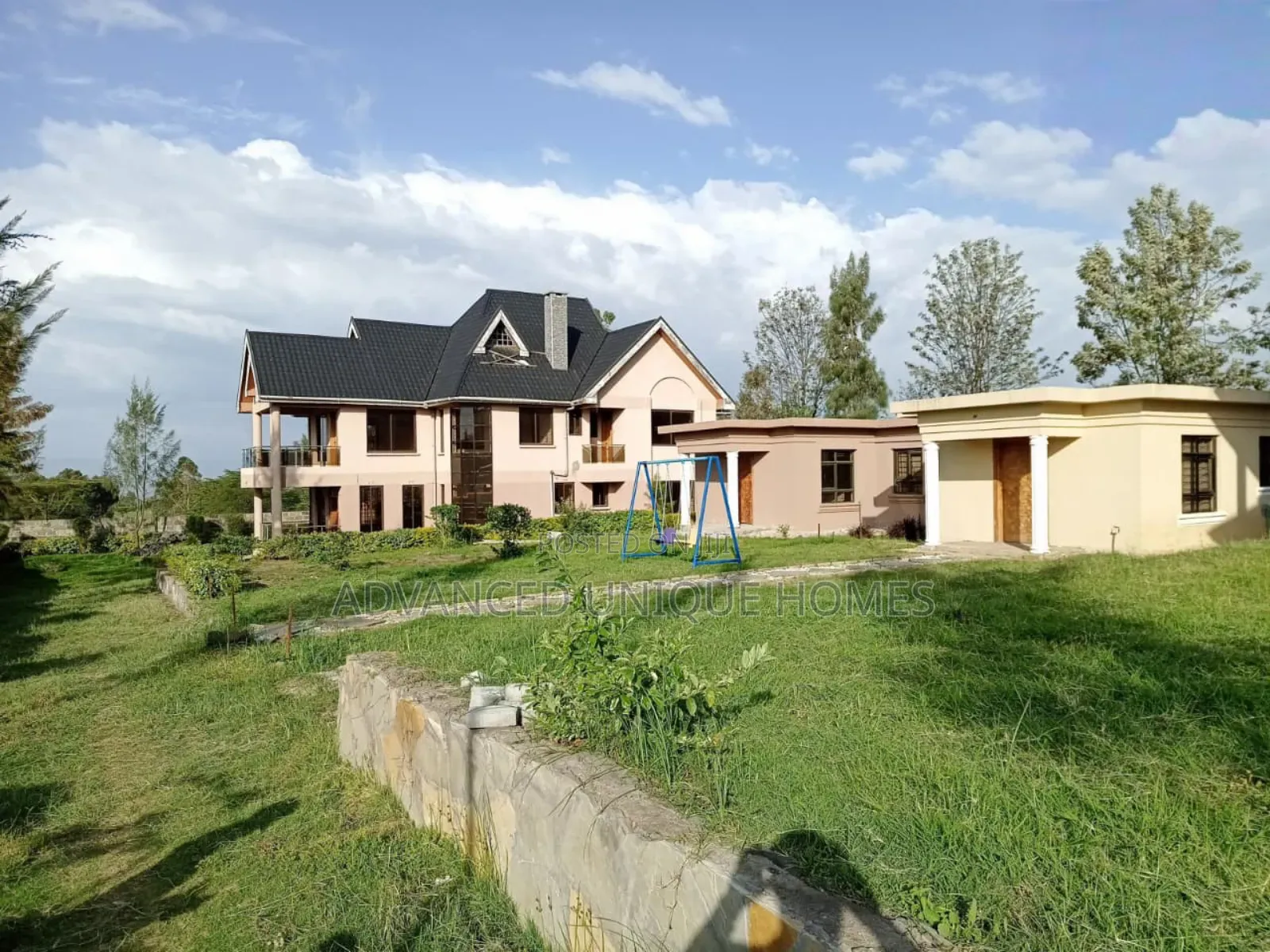 5bdrm Maisonette in Njoro for sale