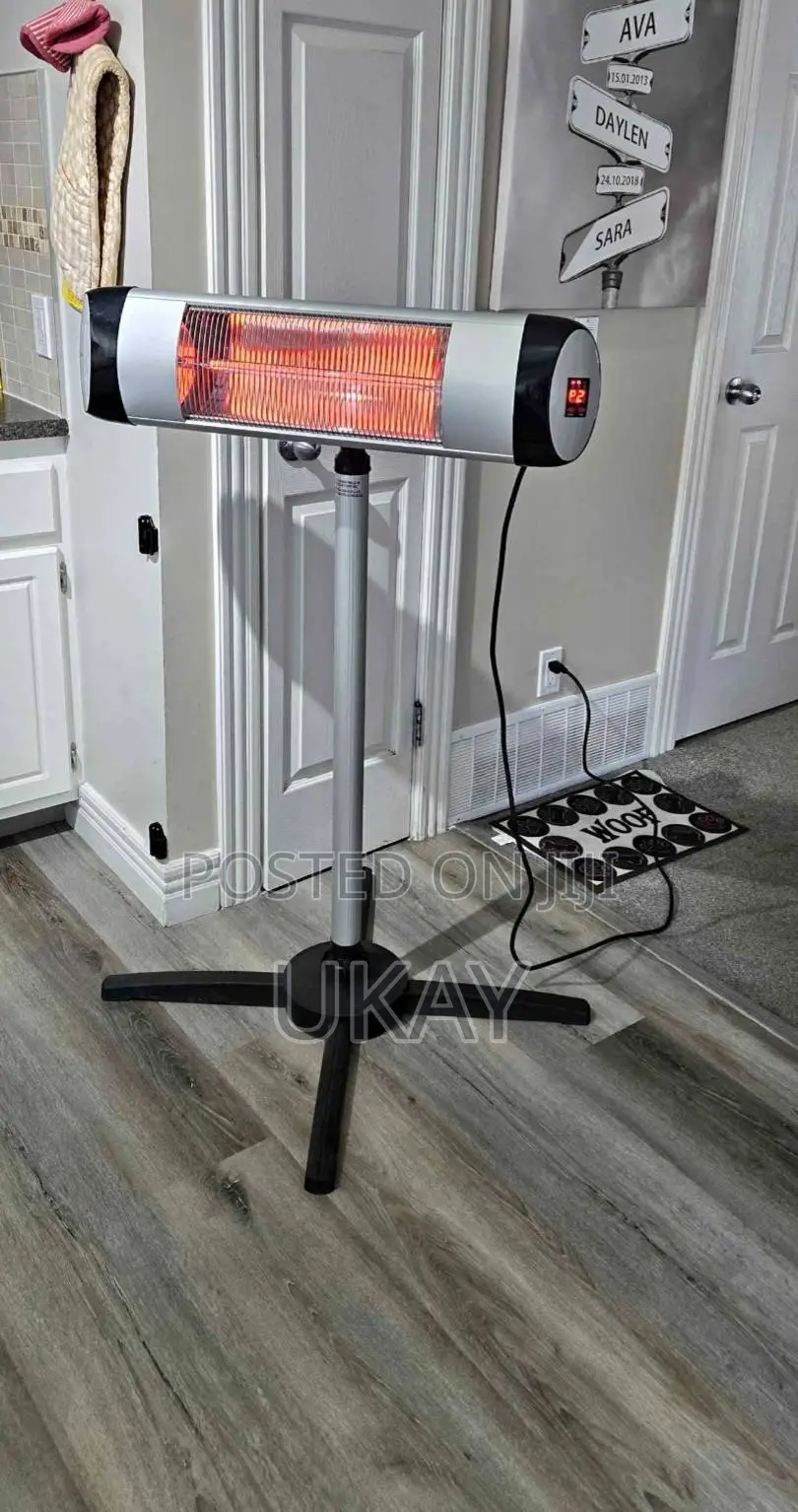 Comfort Zone Stand Up Heater.