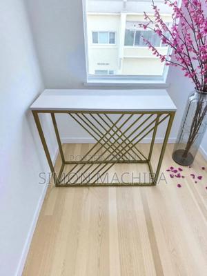 Gamma Console Table. White and Gold - thumbnail 2
