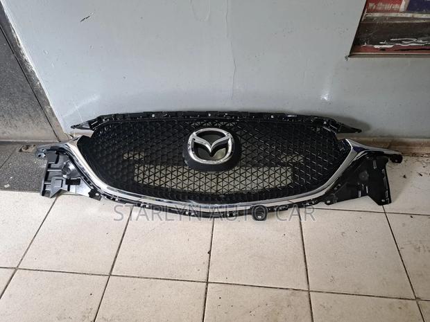 Grill Mazda Cx5 2017 - thumbnail 2