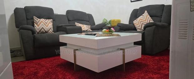 Arirbnb 1 Bedroom in Donholm - thumbnail 9