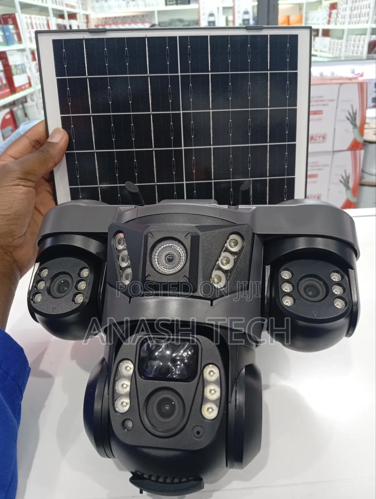 Best 3lens 3 Screens 4g Solar PTZ CCTV Surveillance Camera Led Lights