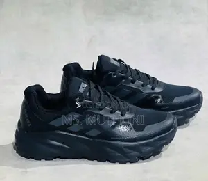 Adidas Trainers / Work Out Shoes 40-45