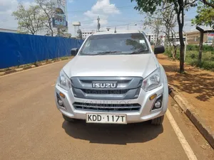 Isuzu D-MAX 2021 Silver