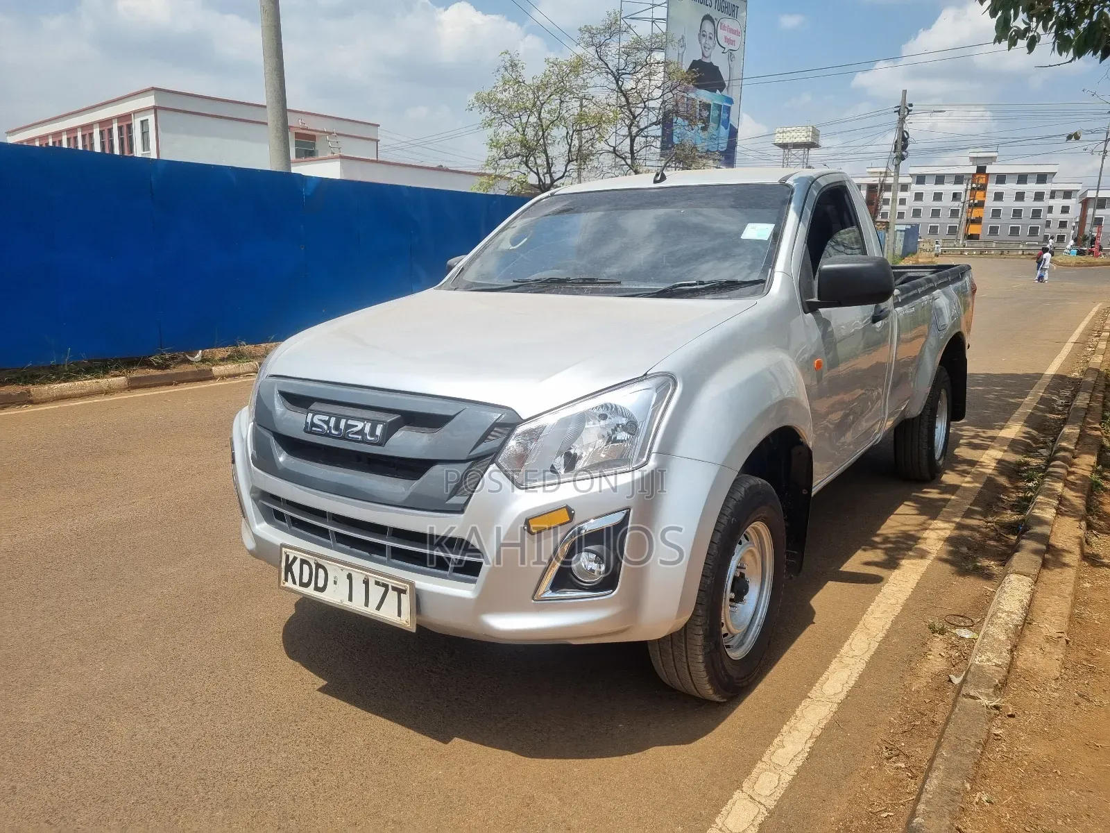 Isuzu D-MAX 2021 Silver