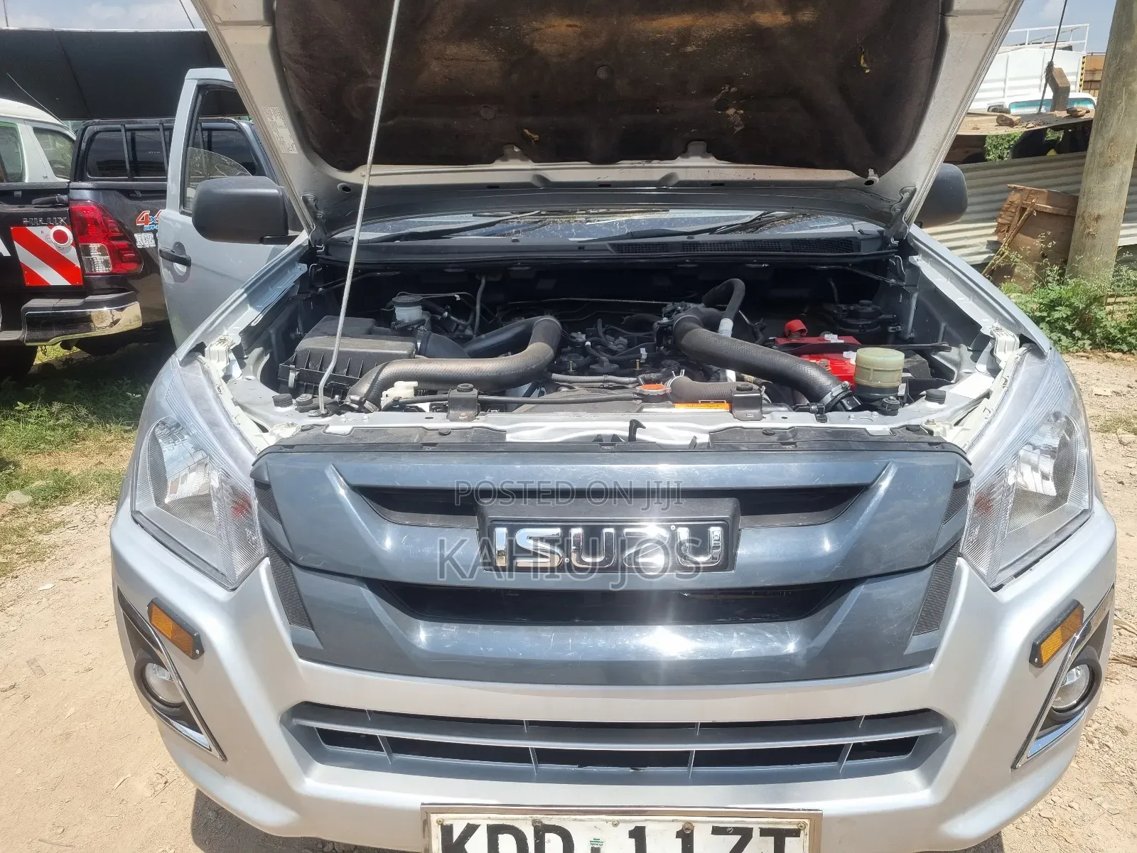 Isuzu D-MAX 2021 Silver
