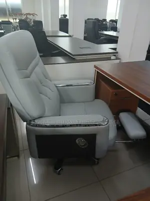 High-Back Director’S Chair