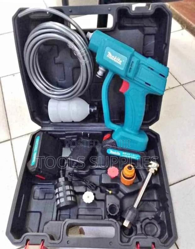Cordless High Pressure Washer
