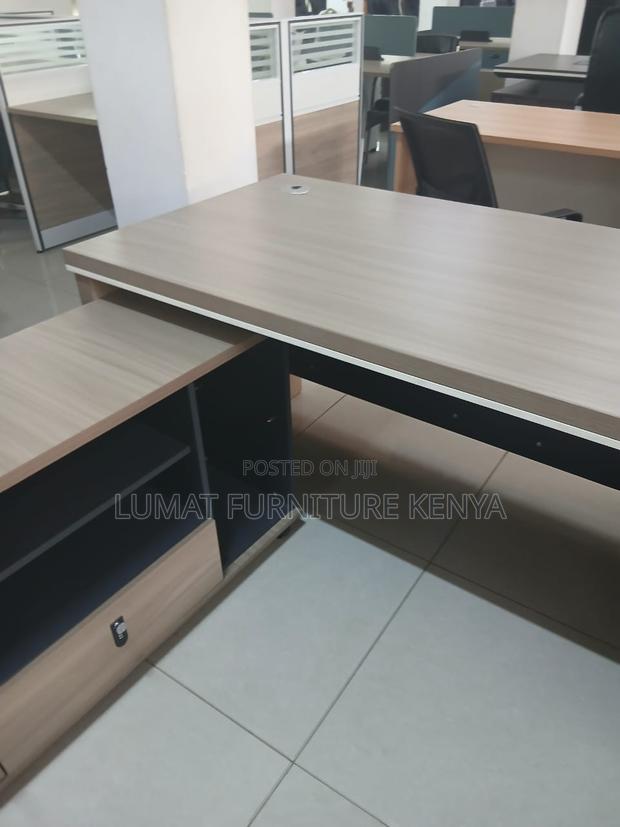 Manager’S Desk