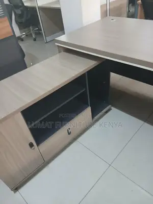 Manager’S Desk