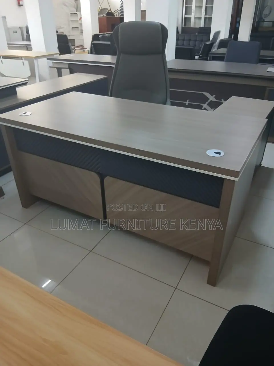 Manager’S Desk