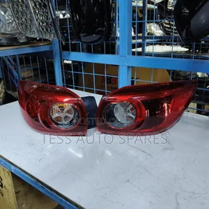 Mazda Axella 2015 Backlights
