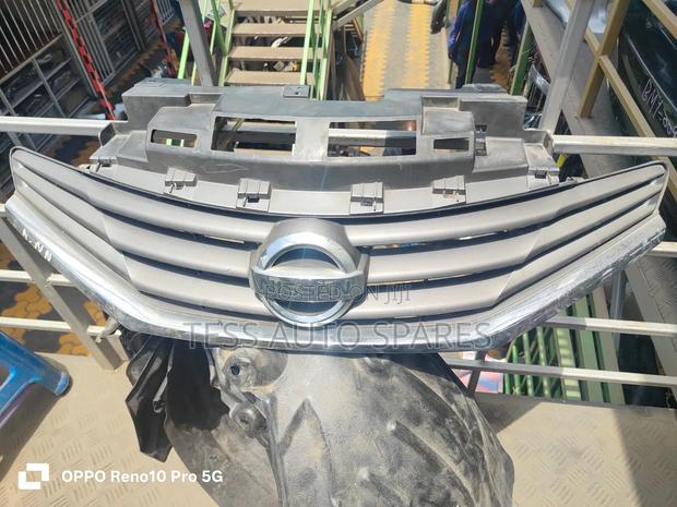 Nissan Note 2013 Grille - thumbnail 3