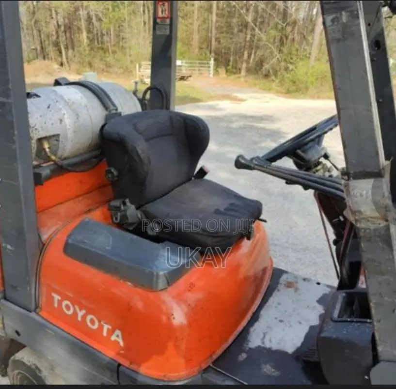 Toyota 2 Tonne Gas Forklift.