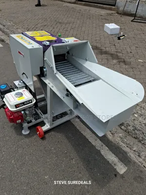 High Speed Chaff Cutter With Conveyor Belt, 7.5hp Petrol Engine