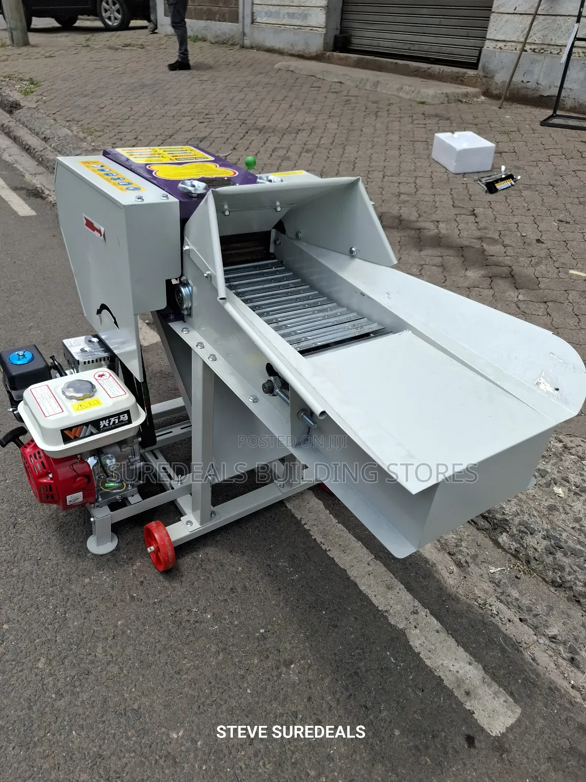 High Speed Chaff Cutter With Conveyor Belt, 7.5hp Petrol Engine