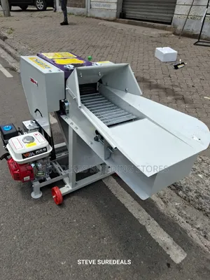 High Speed Chaff Cutter With Conveyor Belt, 7.5hp Petrol Engine
