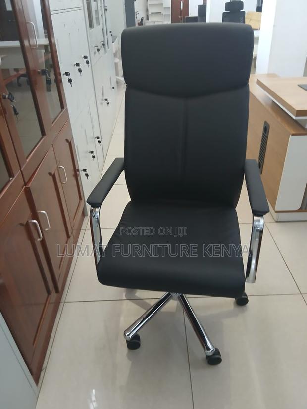 High-Back Office Seat - thumbnail 3