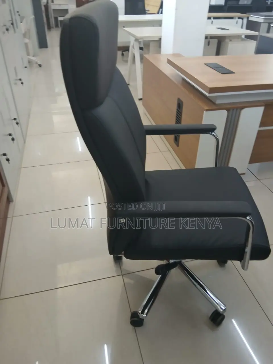 High-Back Office Seat