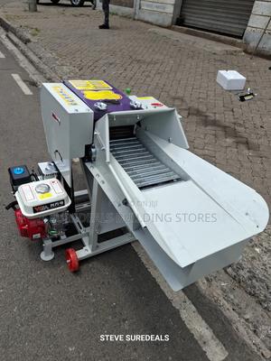High Speed Chaff Cutter With 7.5hp Gasoline Engine - thumbnail 2