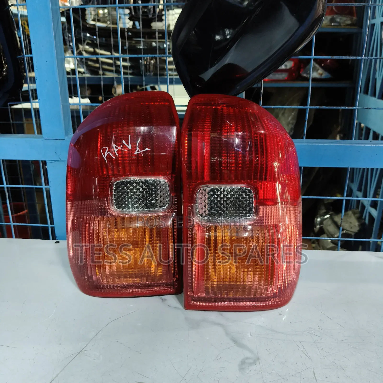 Rav 4 2005 Backlight Available