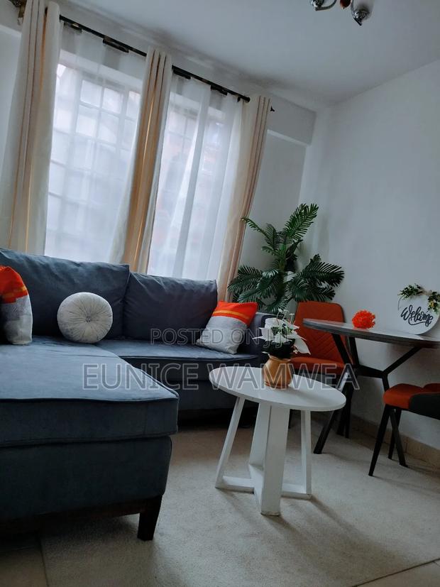 Cozy 1br Near TRM Mall/Wi-Fi Netflix -Fully Furnished - thumbnail 9