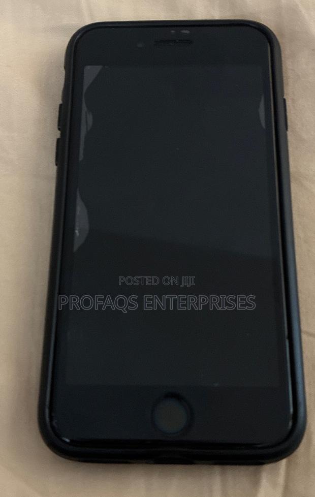 Apple iPhone SE (2020) 128 GB Blue