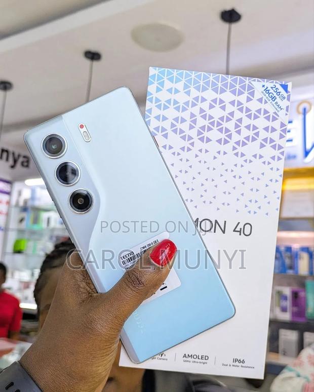 New Tecno Camon 40 256 GB Blue - thumbnail 3