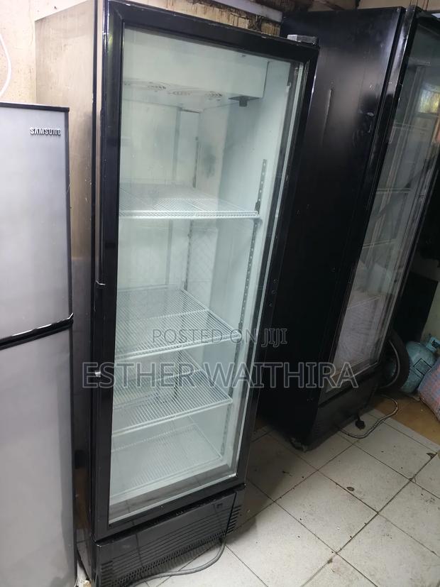 600litres Display Fridge - thumbnail 2