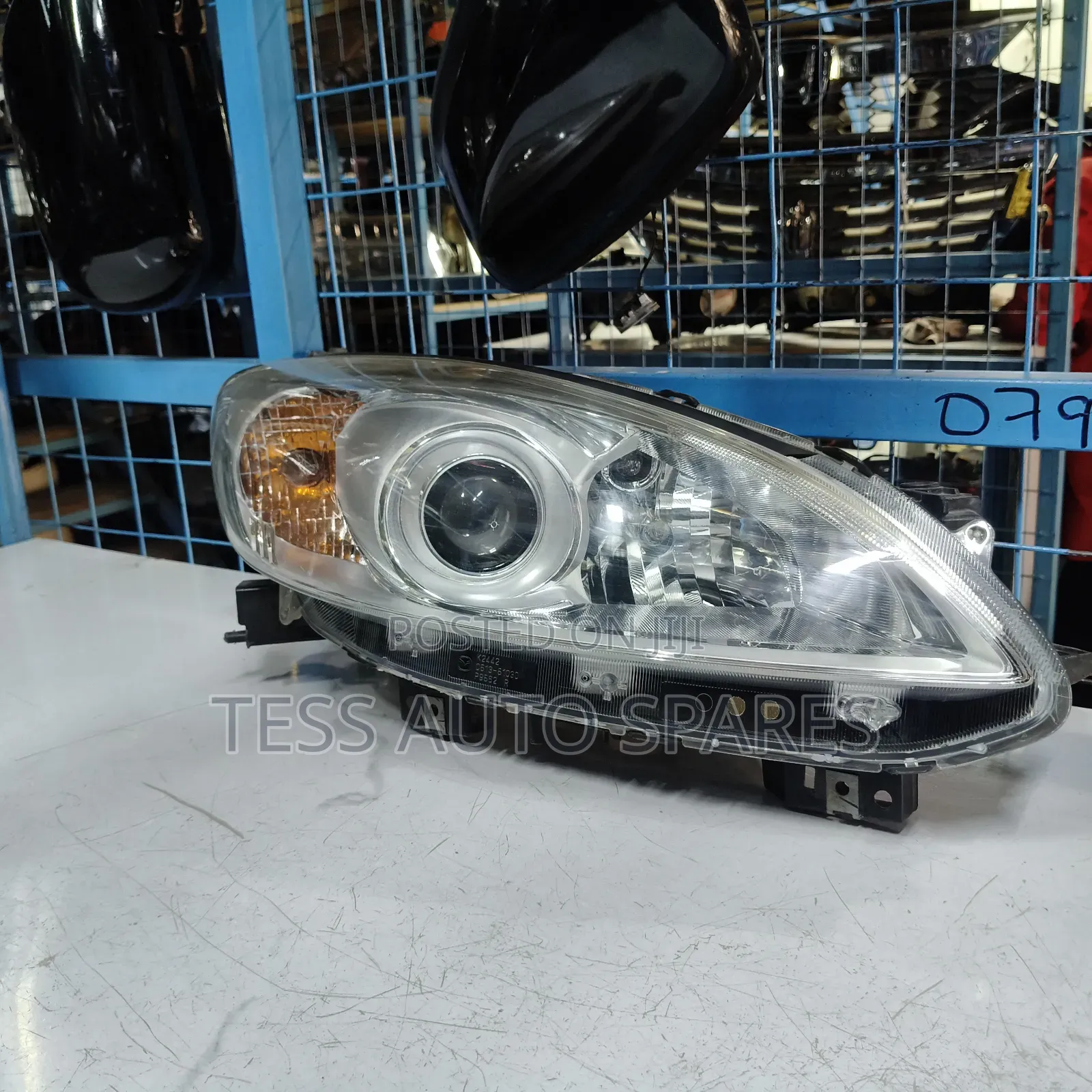 Mazda Premacy Non Xenon Headlight