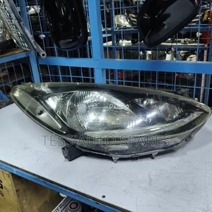 Mazda Demio 2008/2010 Non Xenon Headlight