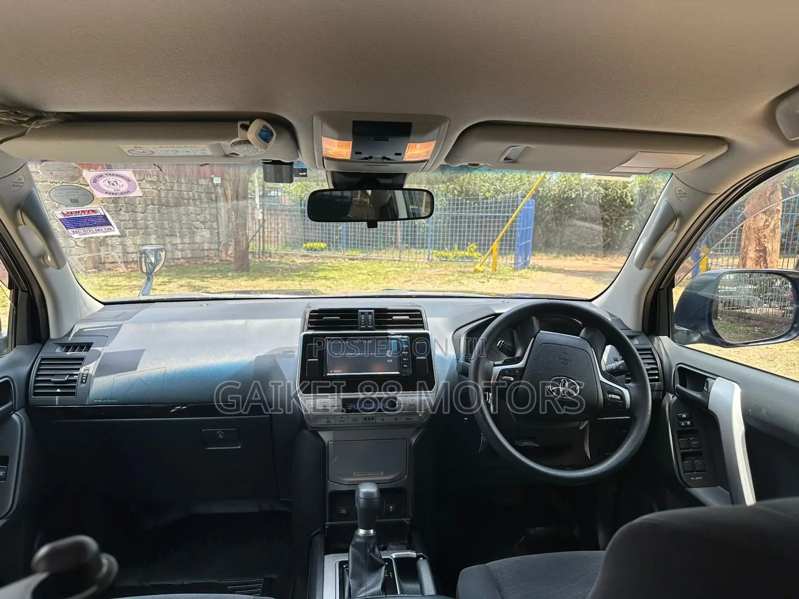 Toyota Land Cruiser Prado 2.7 2022 Gray
