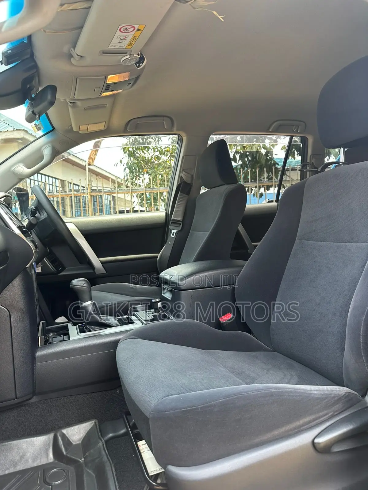 Toyota Land Cruiser Prado 2.7 2022 Gray
