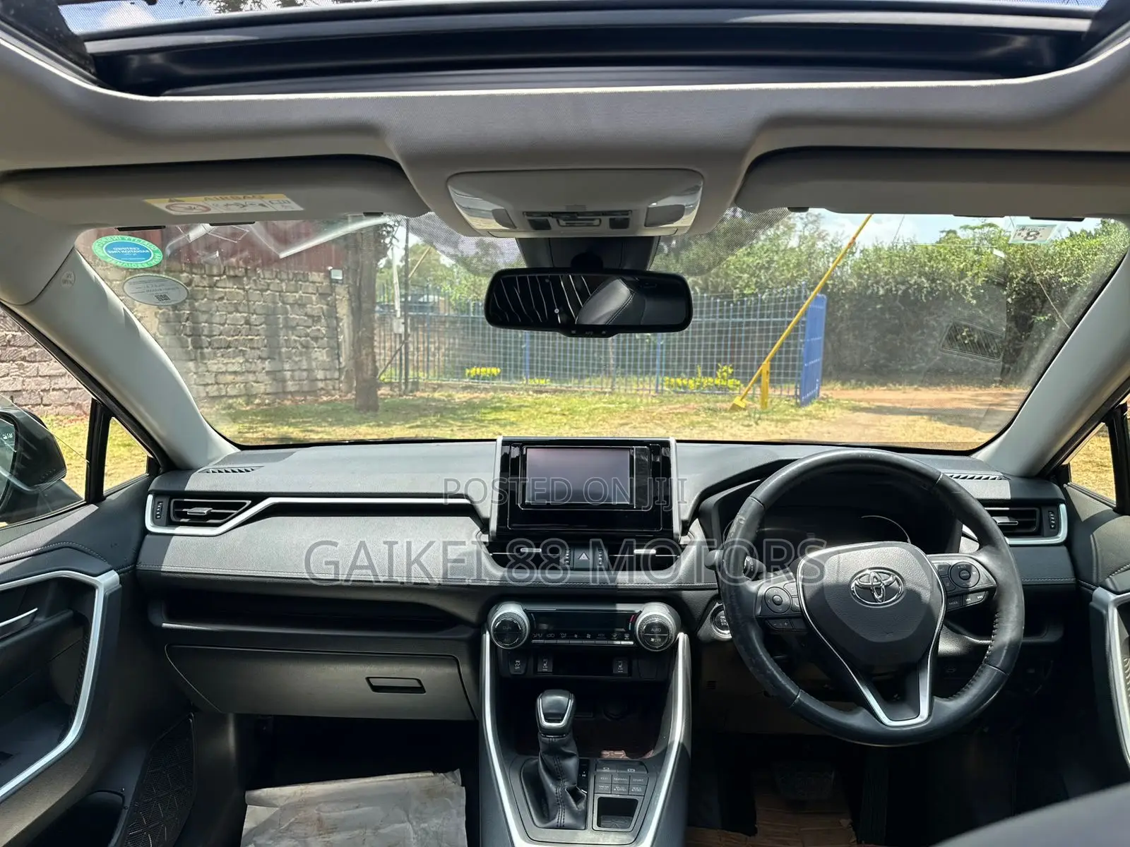 Toyota RAV4 XLE Premium AWD 2019 Black