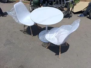 Tulip-Style Dining Set