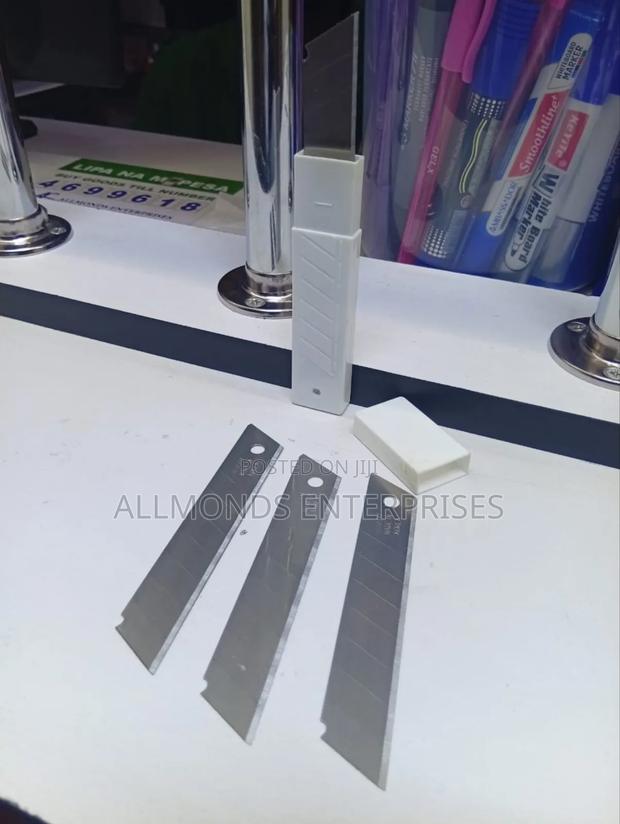 A Packet of 10pcs Blade -10cm - thumbnail 6