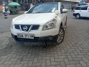 Nissan Dualis 2013 White