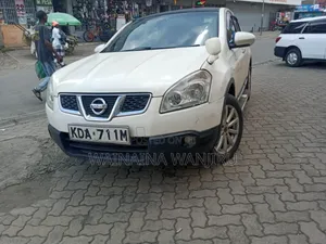 Nissan Dualis 2013 White