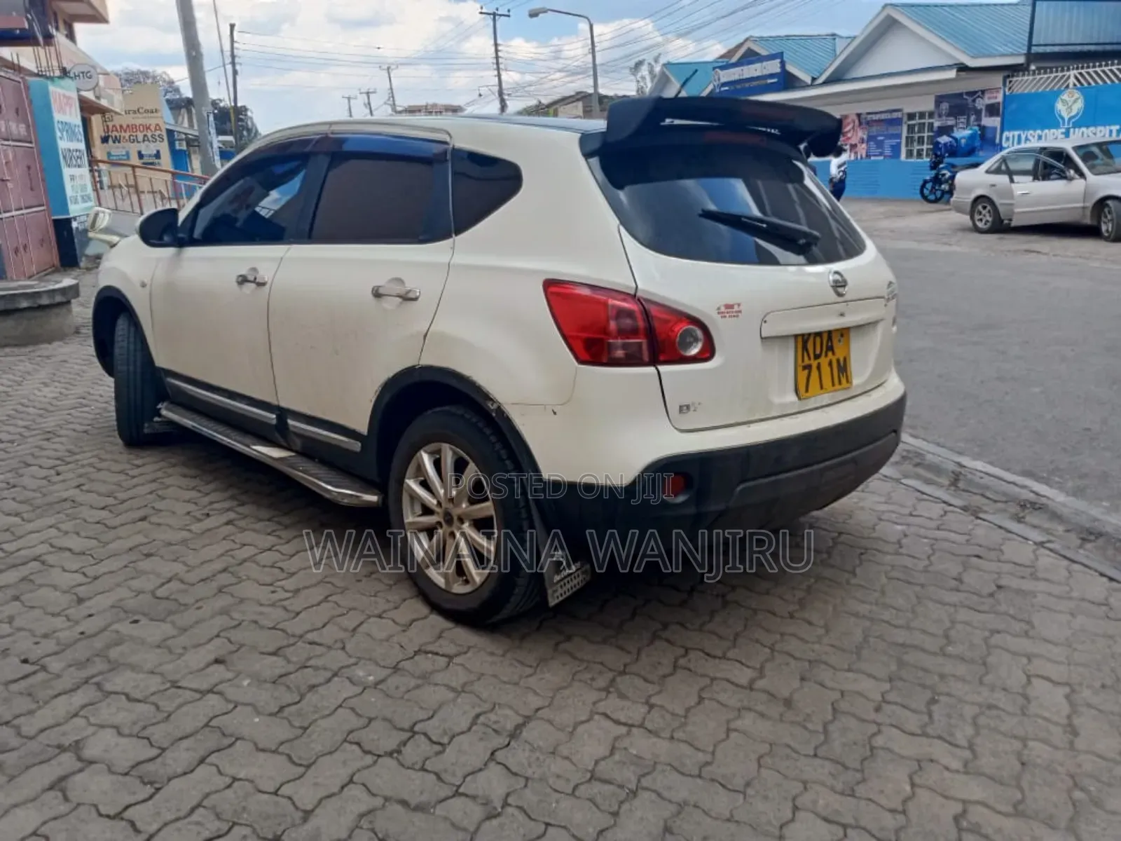 Nissan Dualis 2013 White
