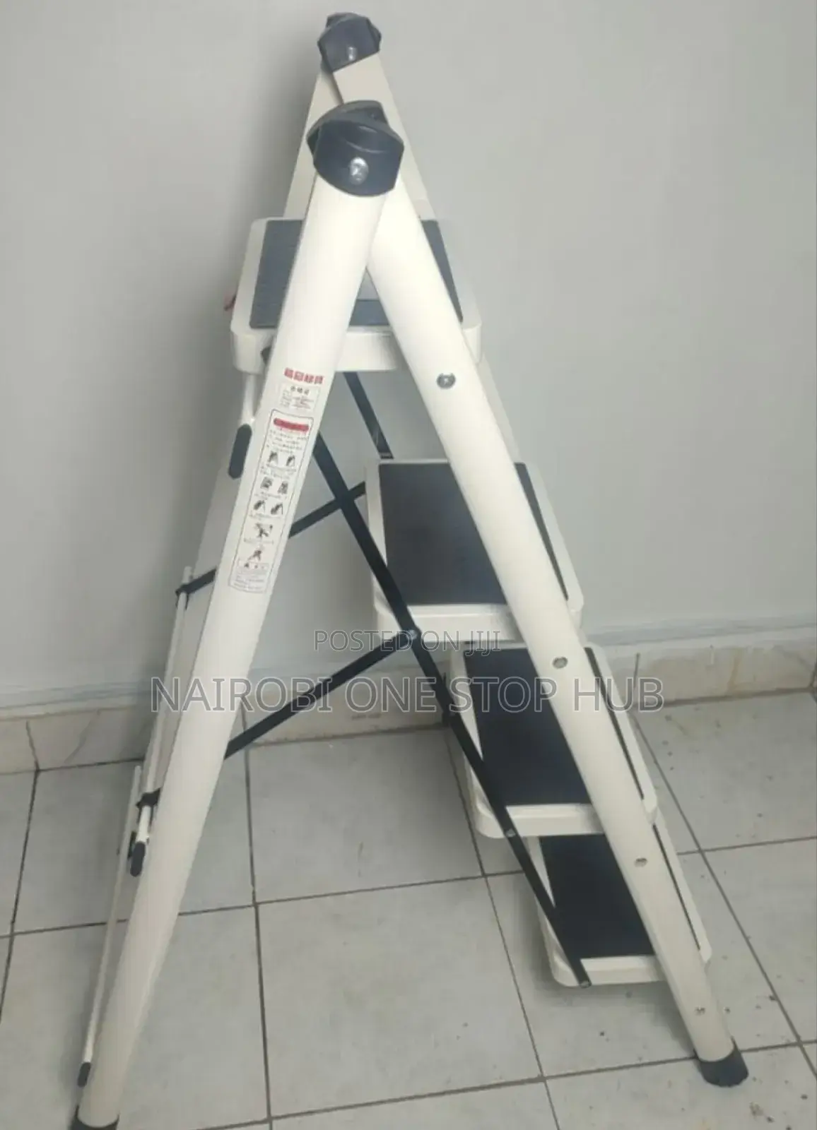Portable 4 Step Ladder