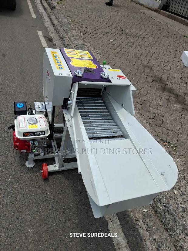 Advanced High Speed Fodder Chopper - thumbnail 3