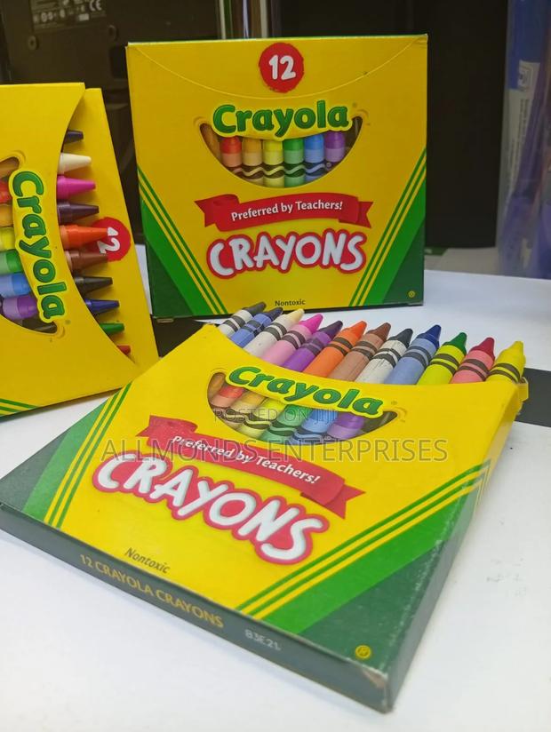 A Packet of 12pcs Crayola Crayons - thumbnail 4