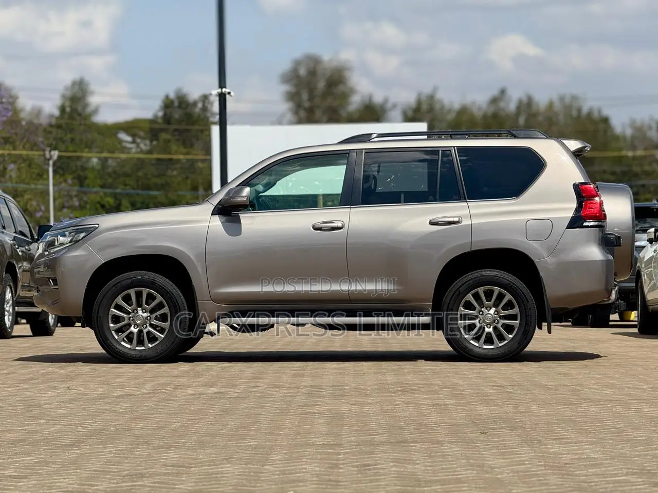 Toyota Land Cruiser Prado 2.8 2018 Brown