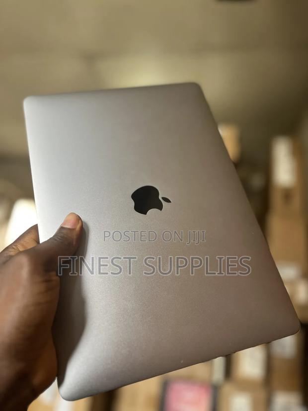 Laptop Apple MacBook Air 2020 8GB Intel Core I5 SSD 128GB - thumbnail 4