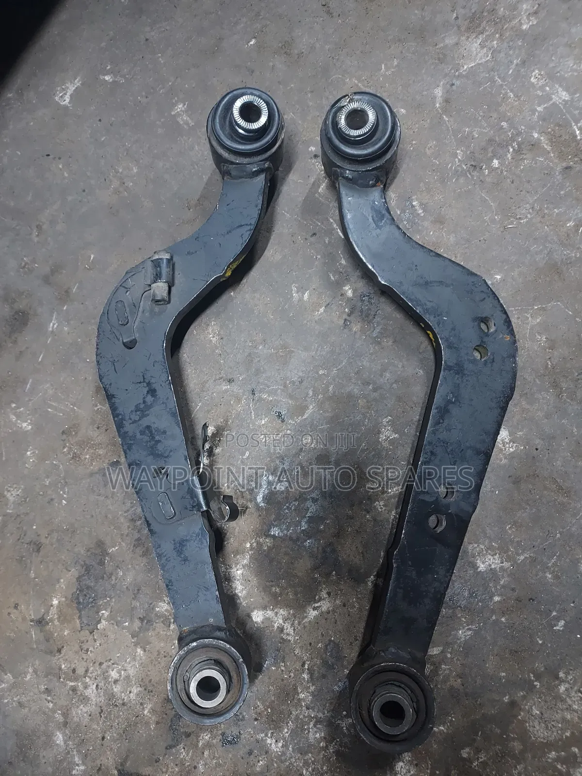 Rear Control Arms Toyota Vanguard